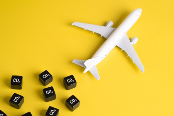 transport-aerien-:-anticiper-ses-propres-emissions-de-gaz-a-effet-de-serre