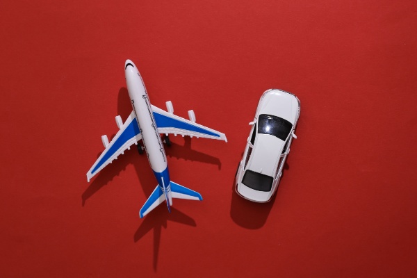 taxes-sur-les-deplacements-routiers-et-sur-le-transport-aerien-:-ca-se-precise-!