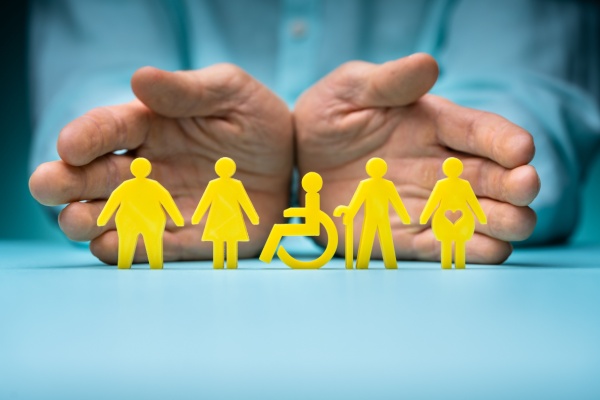 contrat-d’accompagnement-par-le-travail-:-vers-une-convergence-des-droits-?